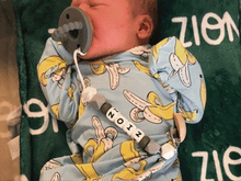 Load image into Gallery viewer, Personalized pacifier clip with colorful beads and wooden clip